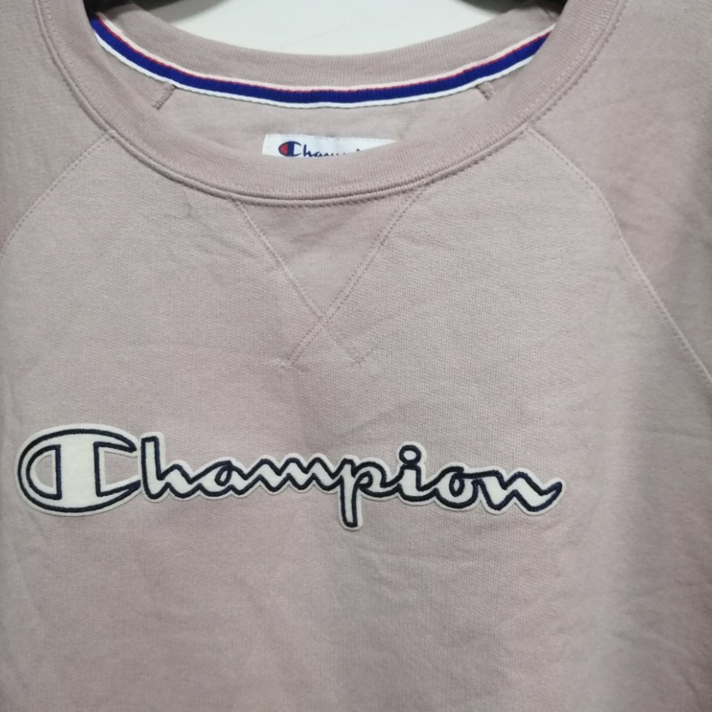 BNWT Champion Women's Sweater Dream Pink  Size Extra Large